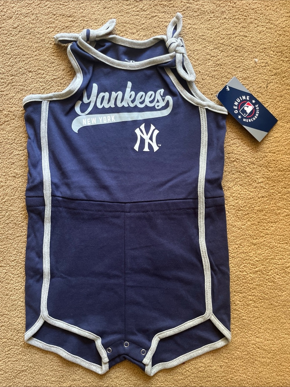 NY Yankees Genuine Merchandise Baby Romper size 5/6 NWT